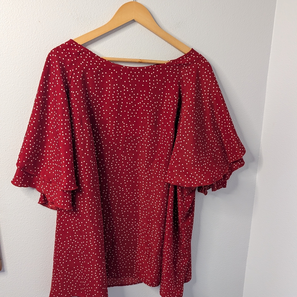 NWT BloomChic Red Polka‎ Dot Flutter Sleeve Blouse Size 26